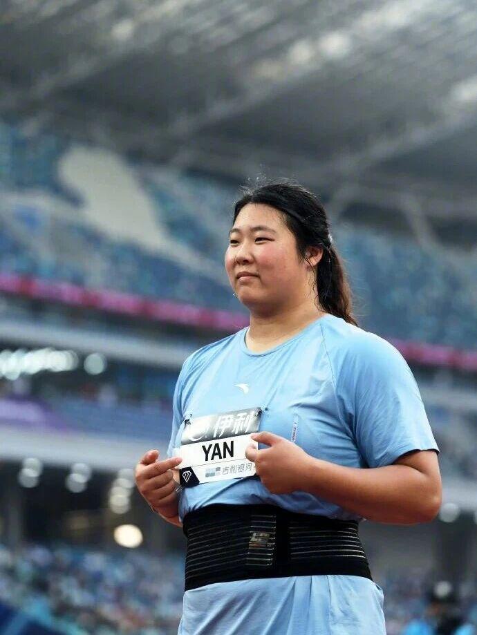 bob半岛体育官方入口-离世界纪录那么近 严子怡破女标亚洲纪录